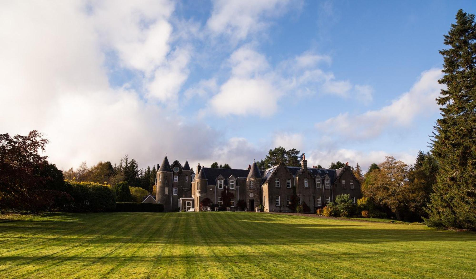 Dalmunzie Castle Hotel Spittal of Glenshee Ngoại thất bức ảnh